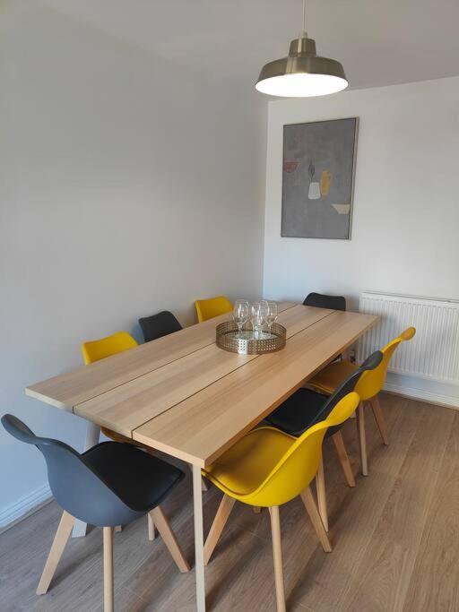 פורט טלבוט Shoreline Seaside Holiday Home Aberavon Beach מראה חיצוני תמונה