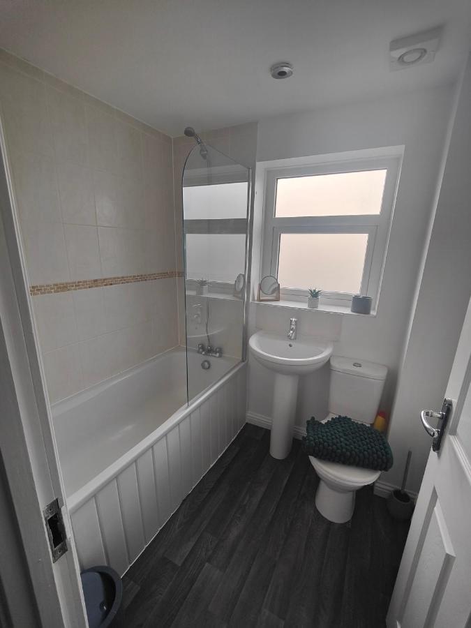 פורט טלבוט Shoreline Seaside Holiday Home Aberavon Beach מראה חיצוני תמונה