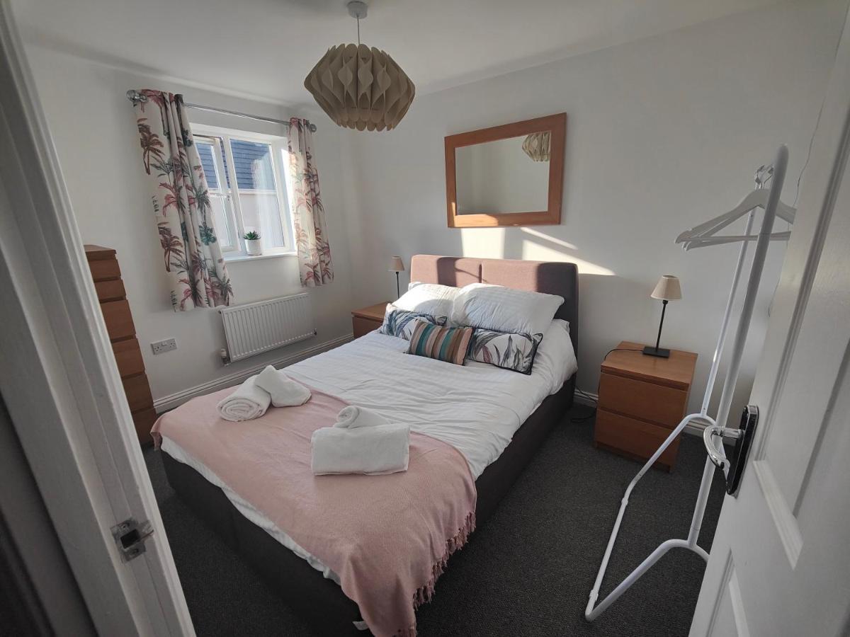 פורט טלבוט Shoreline Seaside Holiday Home Aberavon Beach מראה חיצוני תמונה